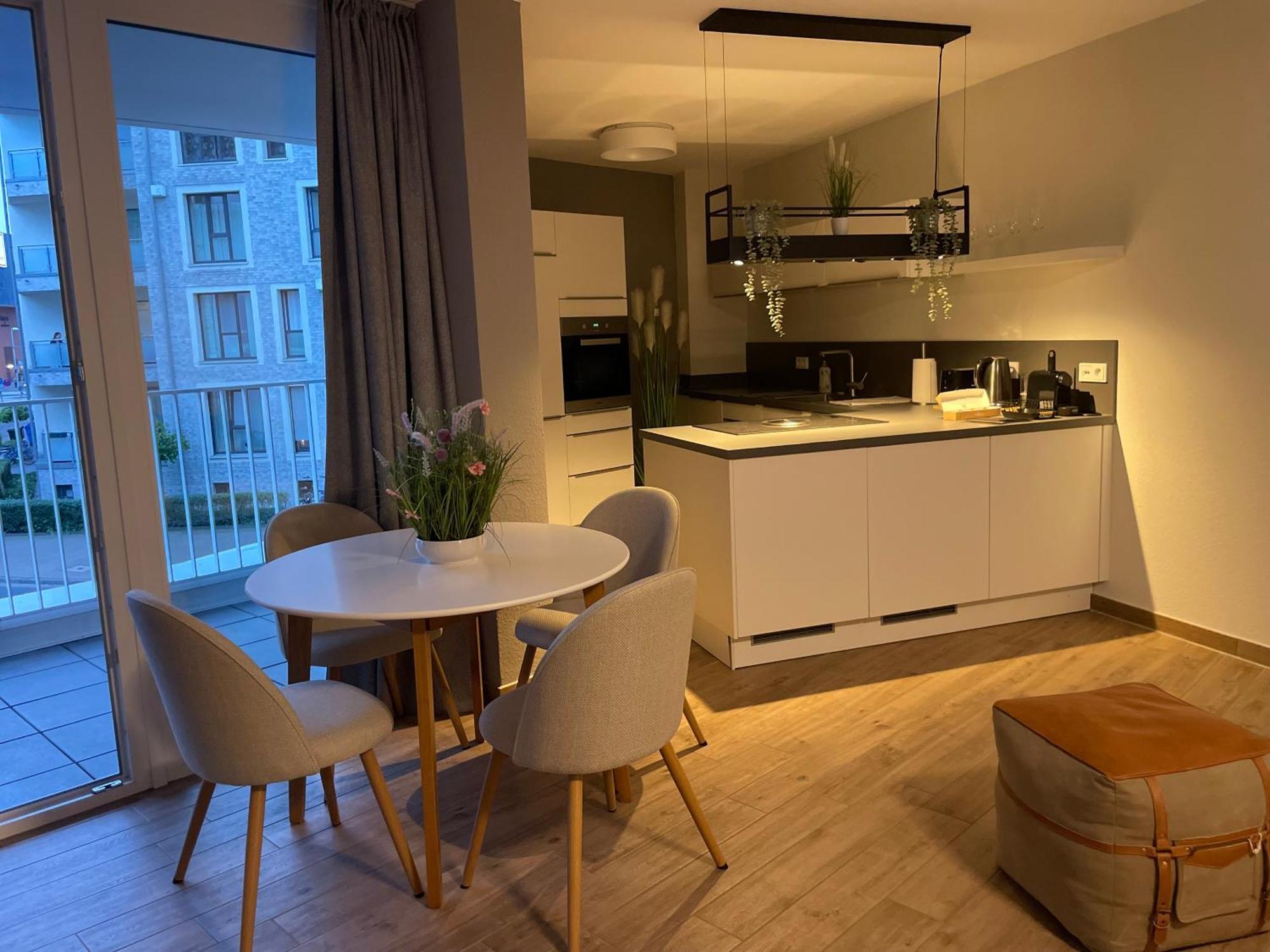 E&A City Apartment Hannover Mitten Im Stadtzentrum Mit Lift Und Tiefgarage Экстерьер фото